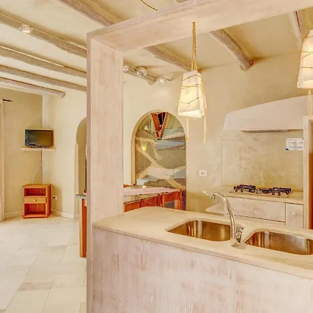 Appartamento Beautiful In W/ 1 Bedrooms *