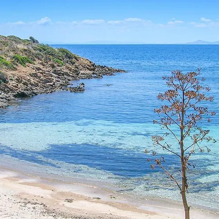 Beautiful In W/ 1 Bedrooms Appartamento Golfo Aranci